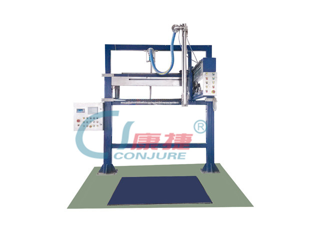 GCJ01-200-4QIIIF稱重式四桶位自動液體灌裝機(jī)